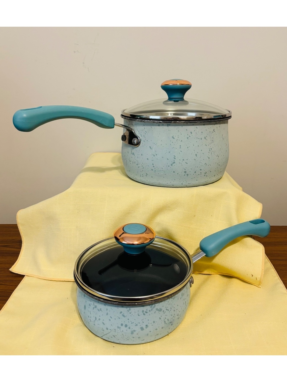 Paula Deen Aqua Blue Speckled Saucepan Set 1 Qt 2 Qt Cookware Pots Lids Nonstick